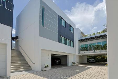 7520 SW 59th Pl 4D, South Miami, Florida 33143, Estados Unidos