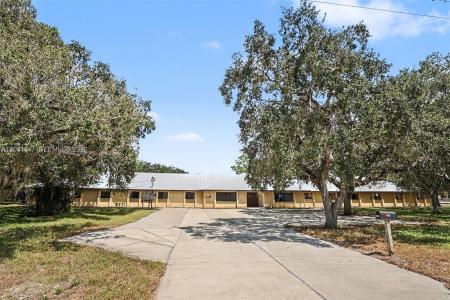 151 S Missouri St, La Belle, Floride 33935, États-Unis