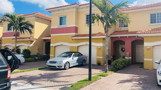3556 NW 29th Ct 3556, Lauderdale Lakes, Floride 33311, États-Unis