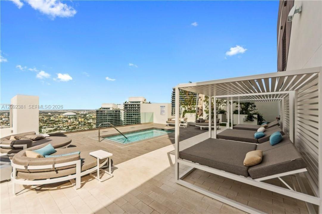 1010 Brickell Ave 4503, Miami, Floride 33131, États-Unis