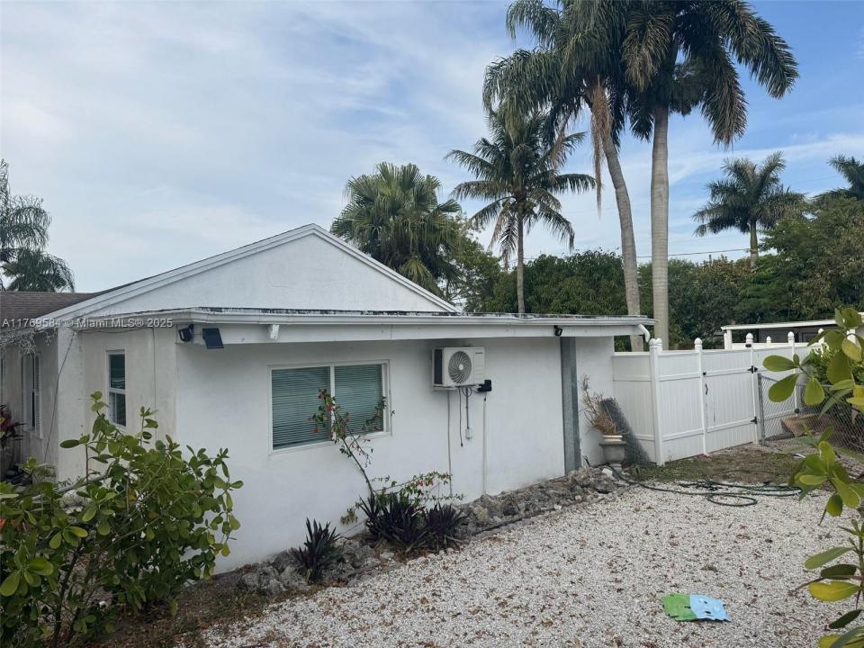 3918 Serubi Avenue, Palm Springs, Florida 33461, Stati Uniti
