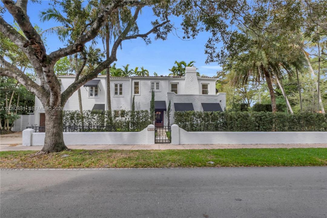 1222 Cortez St, Coral Gables, Florida 33134, Estados Unidos