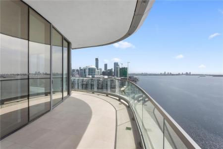 175 SE 25TH RD 2701, Miami, Floride 33129, États-Unis
