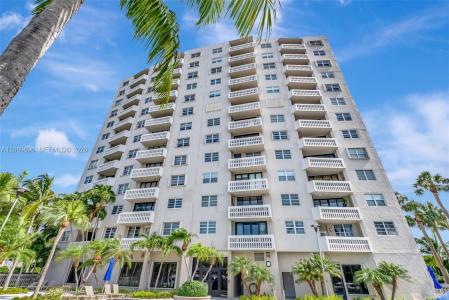 90 Edgewater Dr 327, Coral Gables, Florida 33133, Estados Unidos