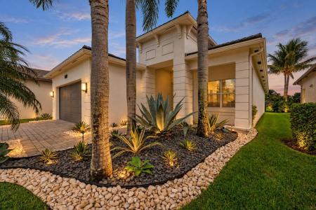 8543 Julian Alps Lane, Boynton Beach, Floryda 33473, USA