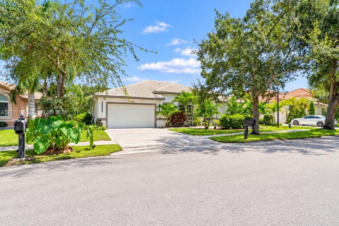 6420 Mallards Way, Coconut Creek, Floryda 33073, USA