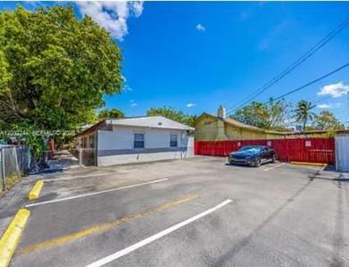 669 NW 28th St 6, Miami, Flórida 33127, Estados Unidos