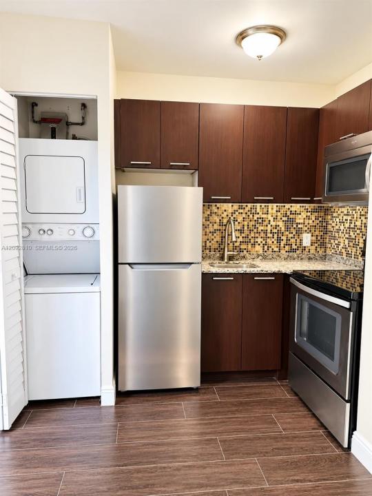 500 SW 9th Ave 5, Miami, Florida 33130, Amerika Birleşik Devletleri