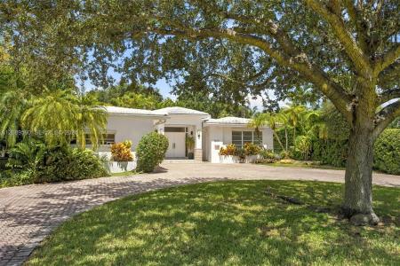 1325 Blue Rd, Coral Gables, Florida 33146, Estados Unidos