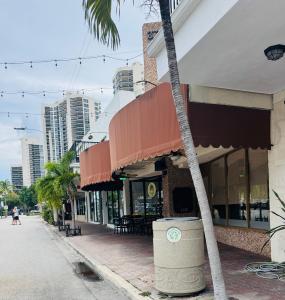 3330 NE 33rd Street, Fort Lauderdale, فلوريدا 33308, الولايات المتحدة