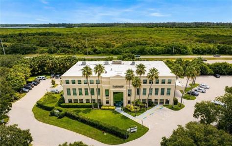 3755 7TH Terrace #303 A&B, Vero Beach, Floryda 32960, USA