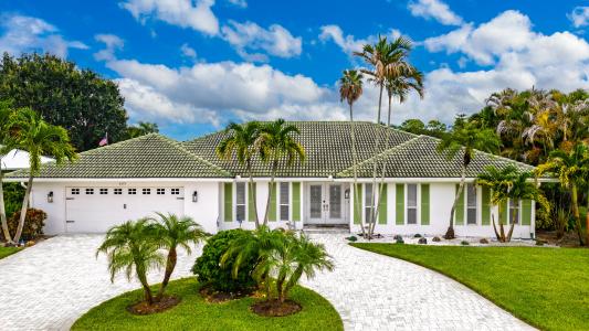 3273 SE FAIRWAY E, Stuart, فلوريدا 34997, الولايات المتحدة