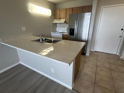 2501 RIVERSIDE Drive 517-A, Coral Springs, 佛羅里達州 33065, 美國