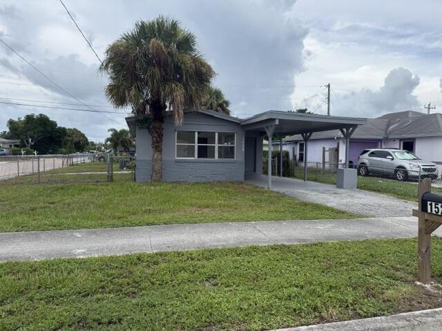 1528 Avenue S, Riviera Beach, Florida 33404, USA