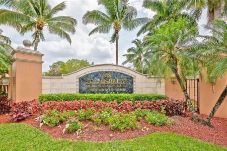8020 N NOB HILL Road 206, Tamarac, Флорида 33321, Соединенные Штаты