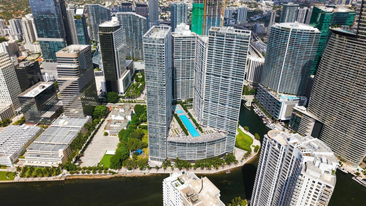 465 BRICKELL Avenue 5102, Miami, Florida 33131, USA
