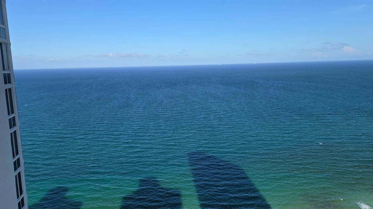 15811 COLLINS Avenue 3807, Sunny Isles Beach, Florida 33160