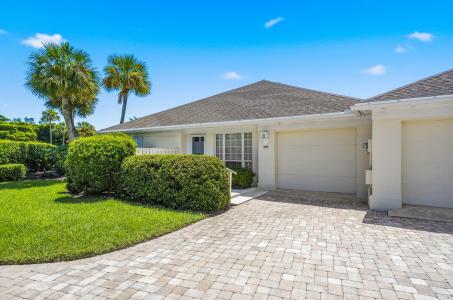 300 HARBOUR Drive 106B, Vero Beach, Florida 32963, Estados Unidos