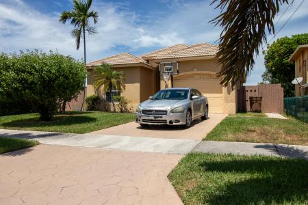 237 SW 8TH Street, Deerfield Beach, Florida 33441, Stati Uniti