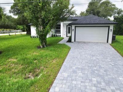 702 NW 39TH Circle, Okeechobee, Floryda 34972, USA