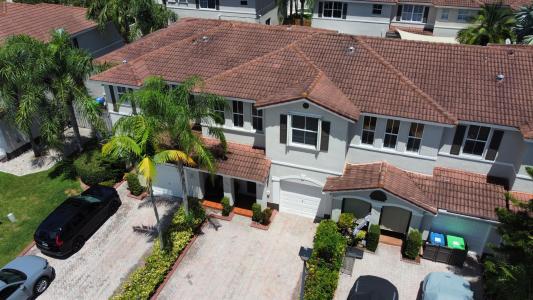 135 RIVERWALK Circle, Sunrise, Флорида 33326, Соединенные Штаты