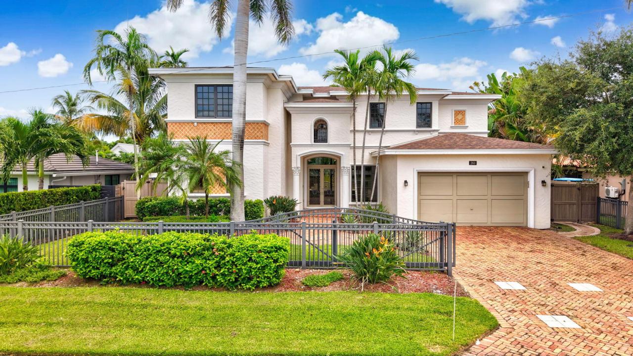 260 NE WAVECREST Court, Boca Raton, Florida 33432