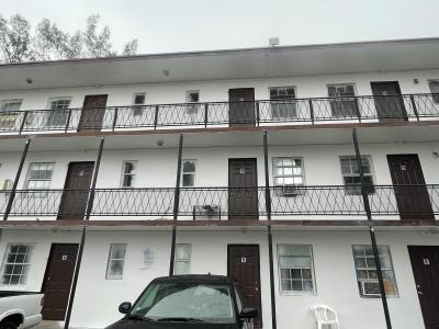 7001 NW 15TH Avenue 13, Miami, פלורידה 33147, ארצות הברית של אמריקה 