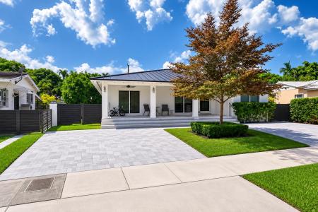 1920 SW 32ND Place, Miami, Florida 33145, Estados Unidos