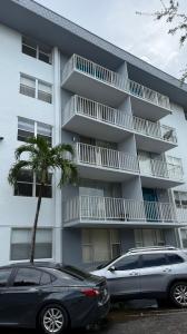 1805 Sans Souci Boulevard 434, North Miami, Floride 33181, États-Unis
