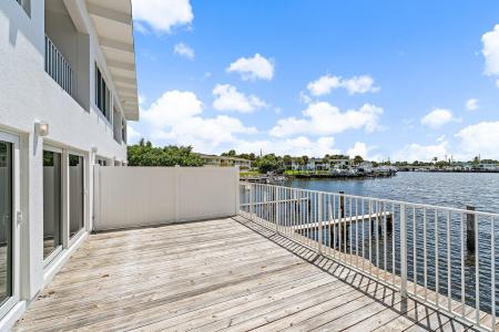 624 Southwind Circle 3, North Palm Beach, Floryda 33408, USA
