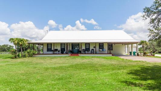 8661 E CENTER Street, Okeechobee, Florida 34974, Stati Uniti