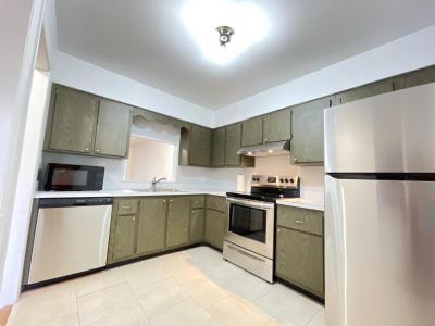 2302 Sunrise Boulevard 202, Fort Pierce, פלורידה 34982, ארצות הברית של אמריקה 