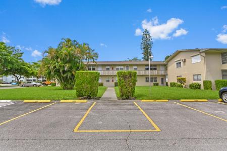 305 Norwich M, West Palm Beach, Floryda 33417, USA
