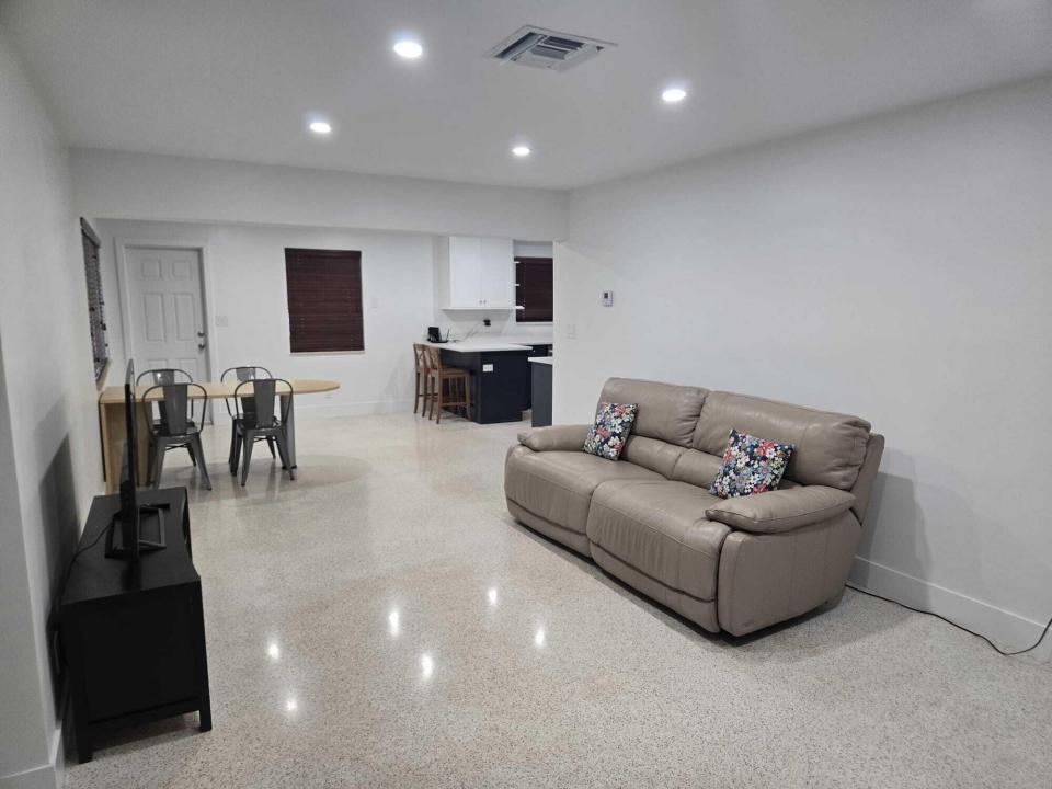 1140 SW 32ND Street, Fort Lauderdale, フロリダ 33315, アメリカ合衆国