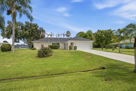2938 SE DALHART Road, Port St. Lucie, Florida 34952