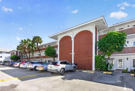 2050 NE 39th Street W109, Lighthouse Point, فلوريدا 33064, الولايات المتحدة