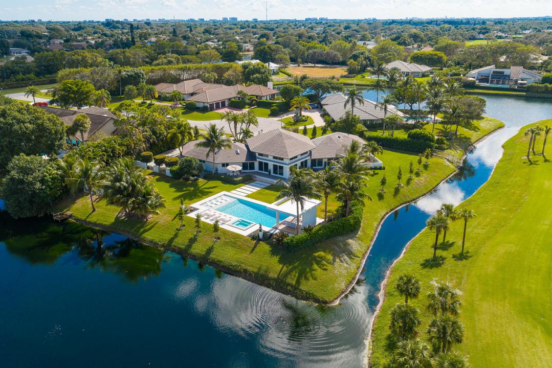 3521 Glenwood Court, Delray Beach, Florida 33445