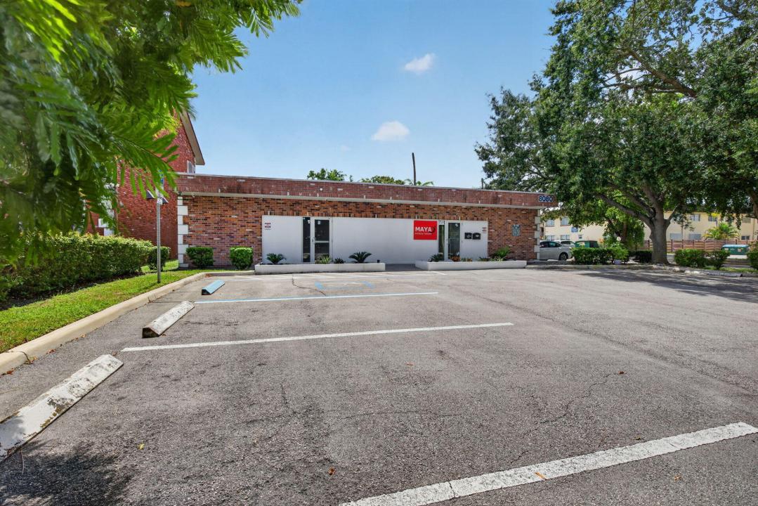 8080 PASADENA Boulevard Suite A , Pembroke Pines, Florida 33024, USA