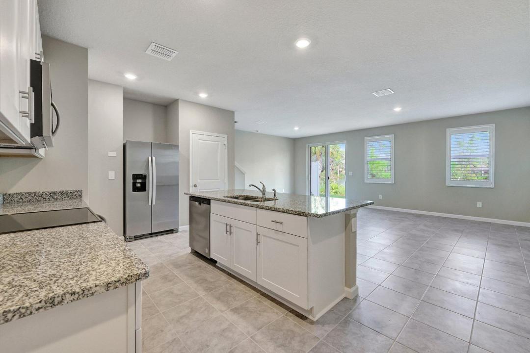 5764 SE EDGEWATER Circle, Stuart, Florida 34997