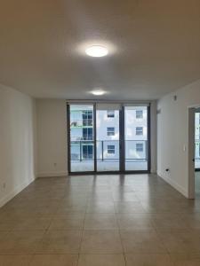 488 NE 18th Street 2106, Miami, Florida 33132, USA