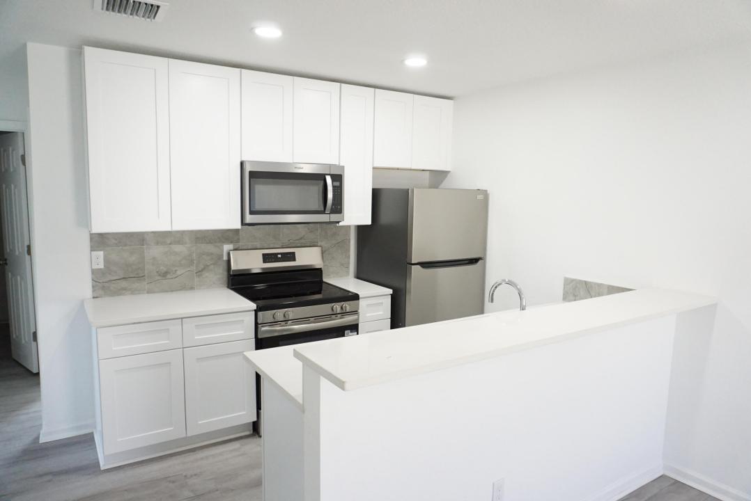 1181 W 28th Street, Riviera Beach, Florida 33404, USA