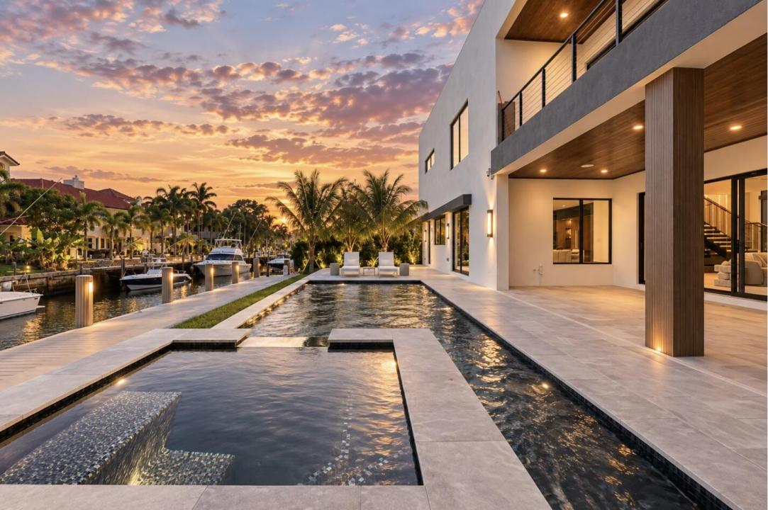 2360 NE 49th Street, Lighthouse Point, Floryda 33064, USA