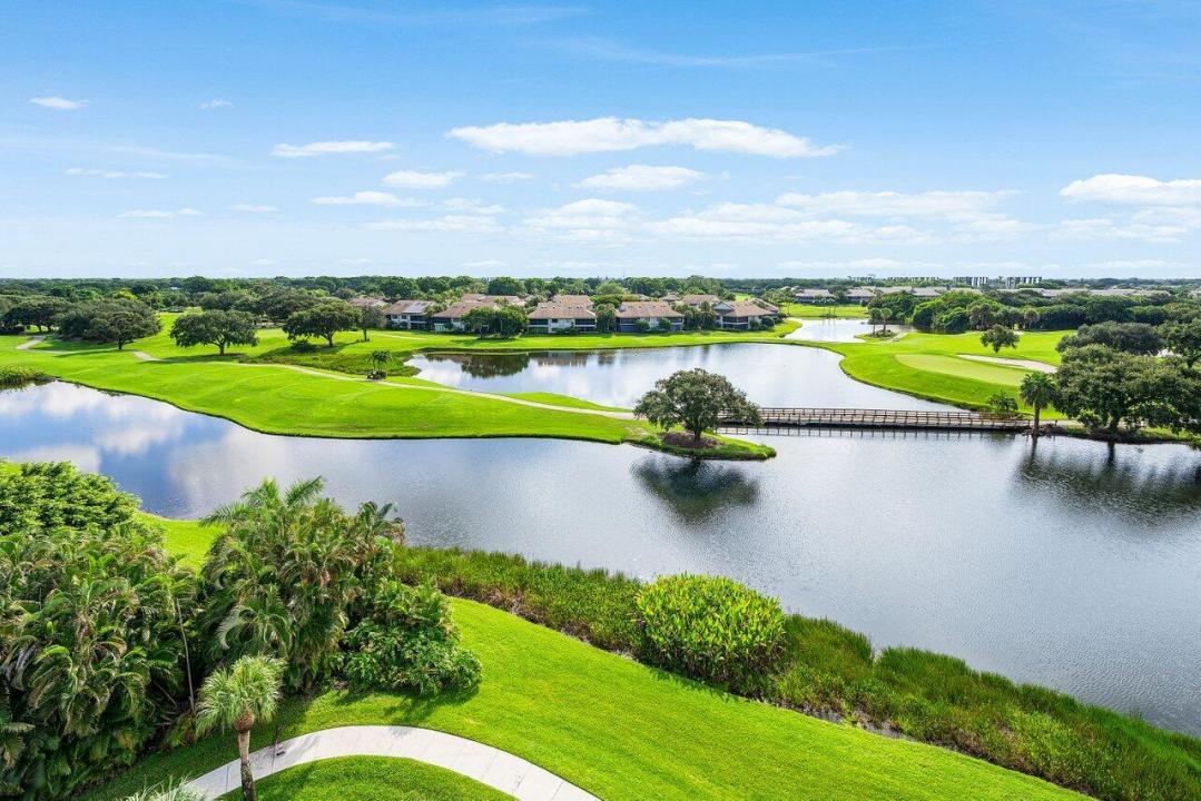 20320 FAIRWAY OAKS Drive 372, Boca Raton, פלורידה 33434, ארצות הברית של אמריקה