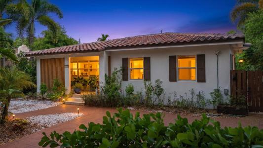 1519 Washington Street, Hollywood, Florida 33020, USA