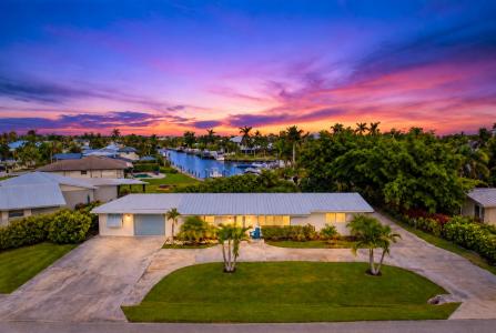 387 SW RIVERWAY Boulevard, Palm City, 佛羅里達州 34990, 美國