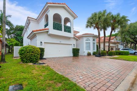 7372 NW 18TH Court, Pembroke Pines, フロリダ 33024, アメリカ合衆国