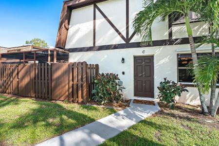 148 WEYBRIDGE Circle C, Royal Palm Beach, 佛羅里達州 33411, 美國