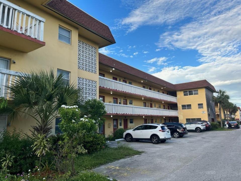 251 NE 187TH Street 825, Miami, Floride 33179, États-Unis