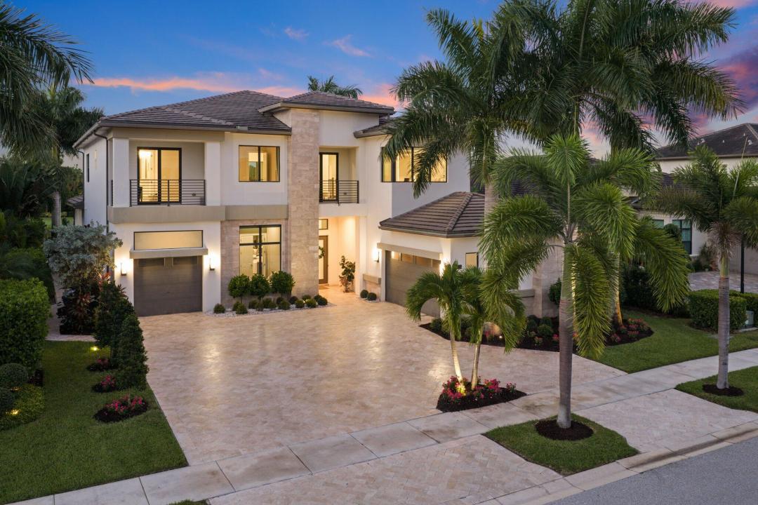9275 BIAGGIO Road, Boca Raton, Florida 33496, USA