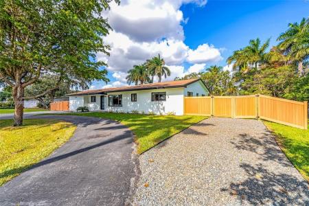 535 N Biscayne River Dr, Miami, Florida 33169, Stati Uniti